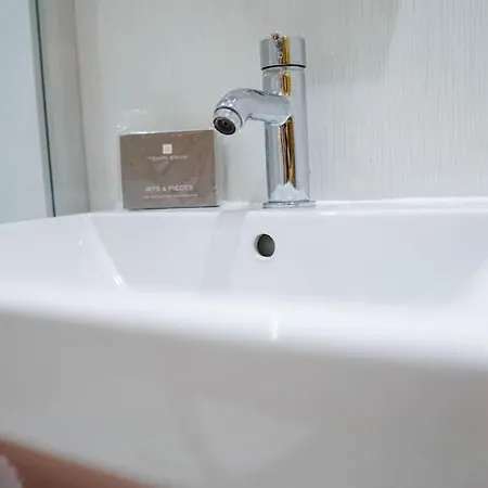 Tower L 3 Bed Sleeps 5 L Free Parking) York